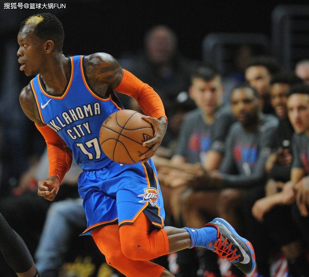 九游体育-阿扎伦卡图片