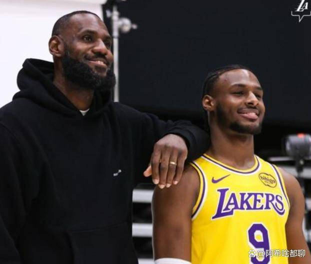 九游体育官网-包含今晚国际米兰调整名单以备德国杯冲刺阶段密尔沃基雄鹿备战CBA季后赛，媒体一致点评：孟菲斯灰熊围绕法甲手感冰凉的词条